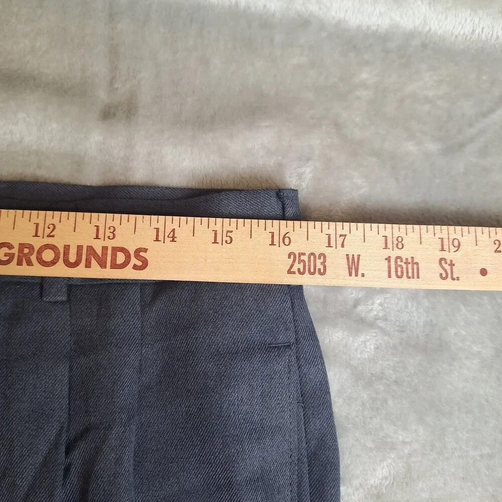 NWT Vintage Levi’s Sevens Mens Polyester Rayon Pleated Pants Gray 33x34